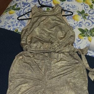GOLD JUMPSUIT WITH POCKETS AND BELT